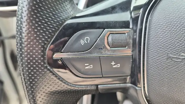 Peugeot 3008 view 29