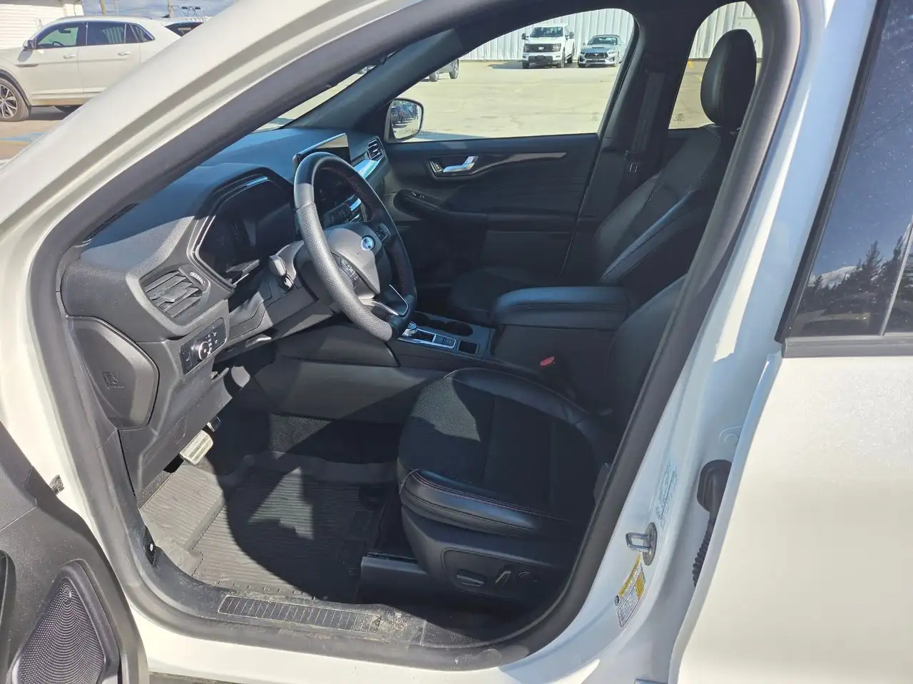 Ford Escape снимка Ford Escape
