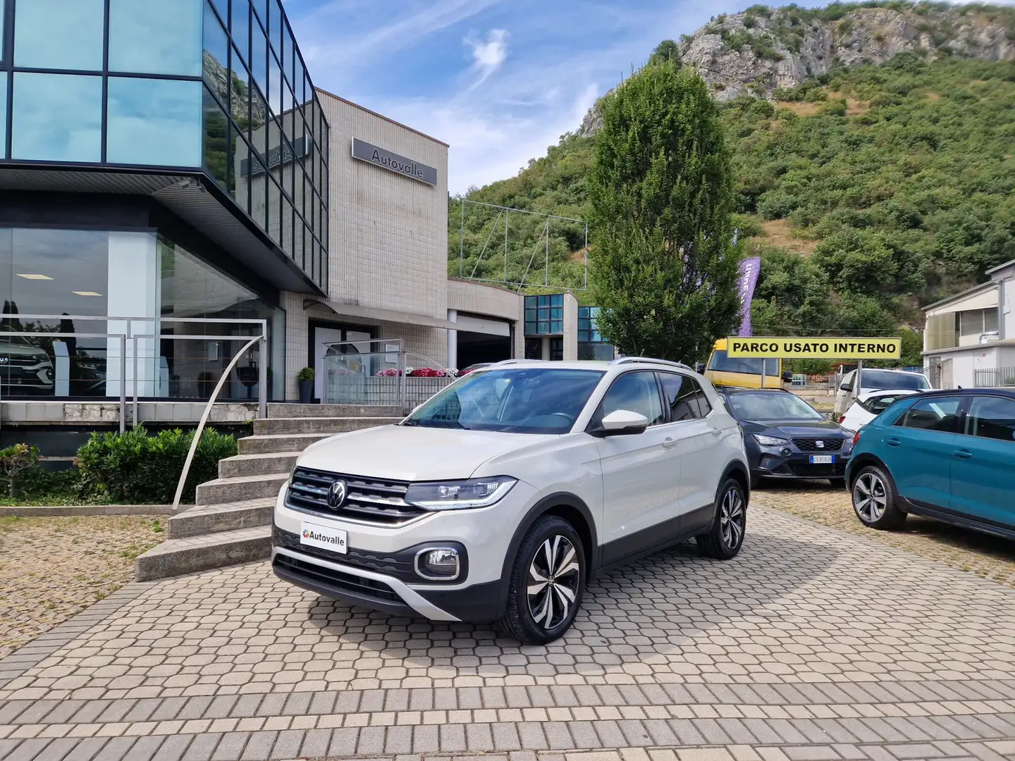 Volkswagen T-Cross 1.0 TSI 110 CV DSG Advanced Wit - 1
