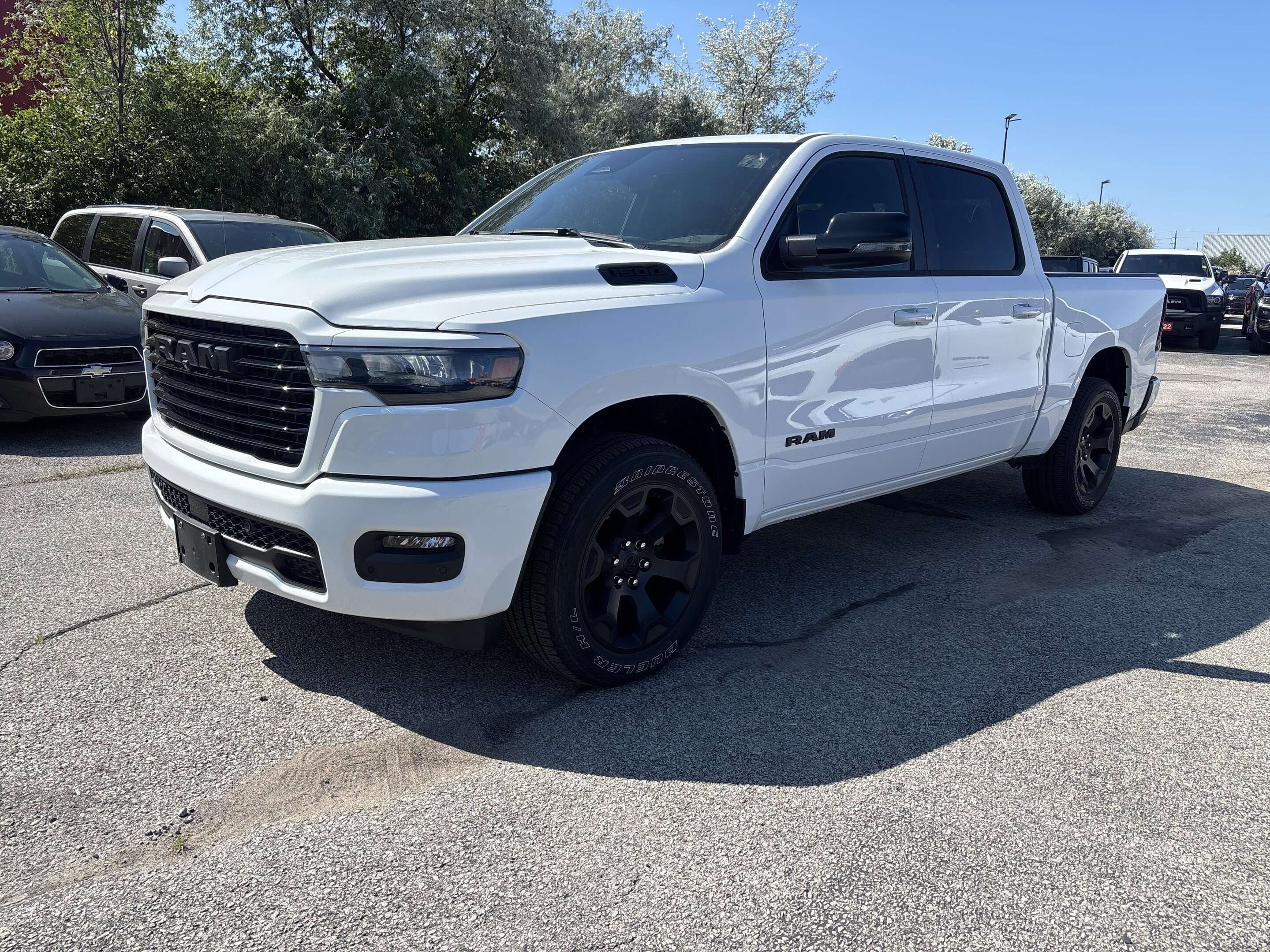 2025 RAM 1500 SPORT**4X4**CREW**12 INCH TOUCHSCREEN**NAV**BLIND
