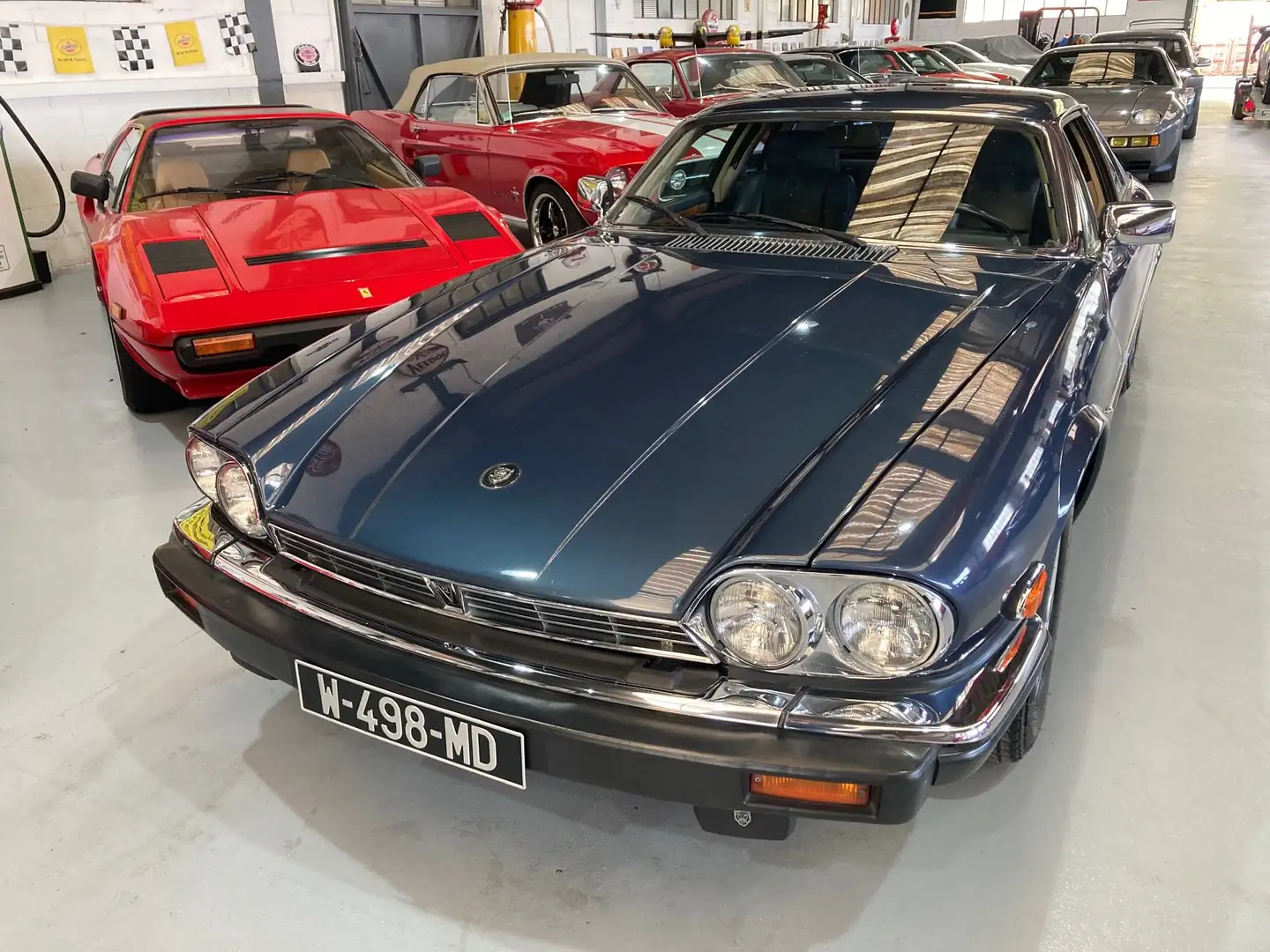 Jaguar XJS V12 5.3L de 1989 en stock en France Blau - 2