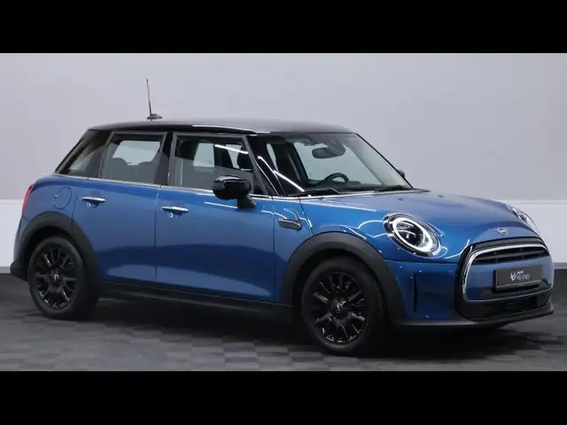 Mini Cooper Cooper view 3
