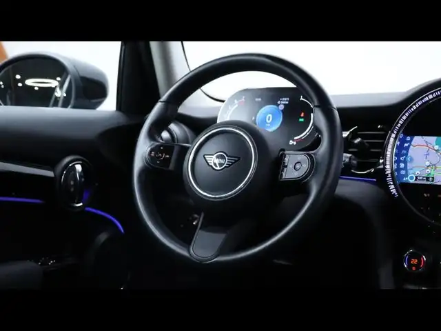Mini Cooper Cooper view 14