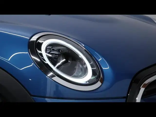 Mini Cooper Cooper view 8
