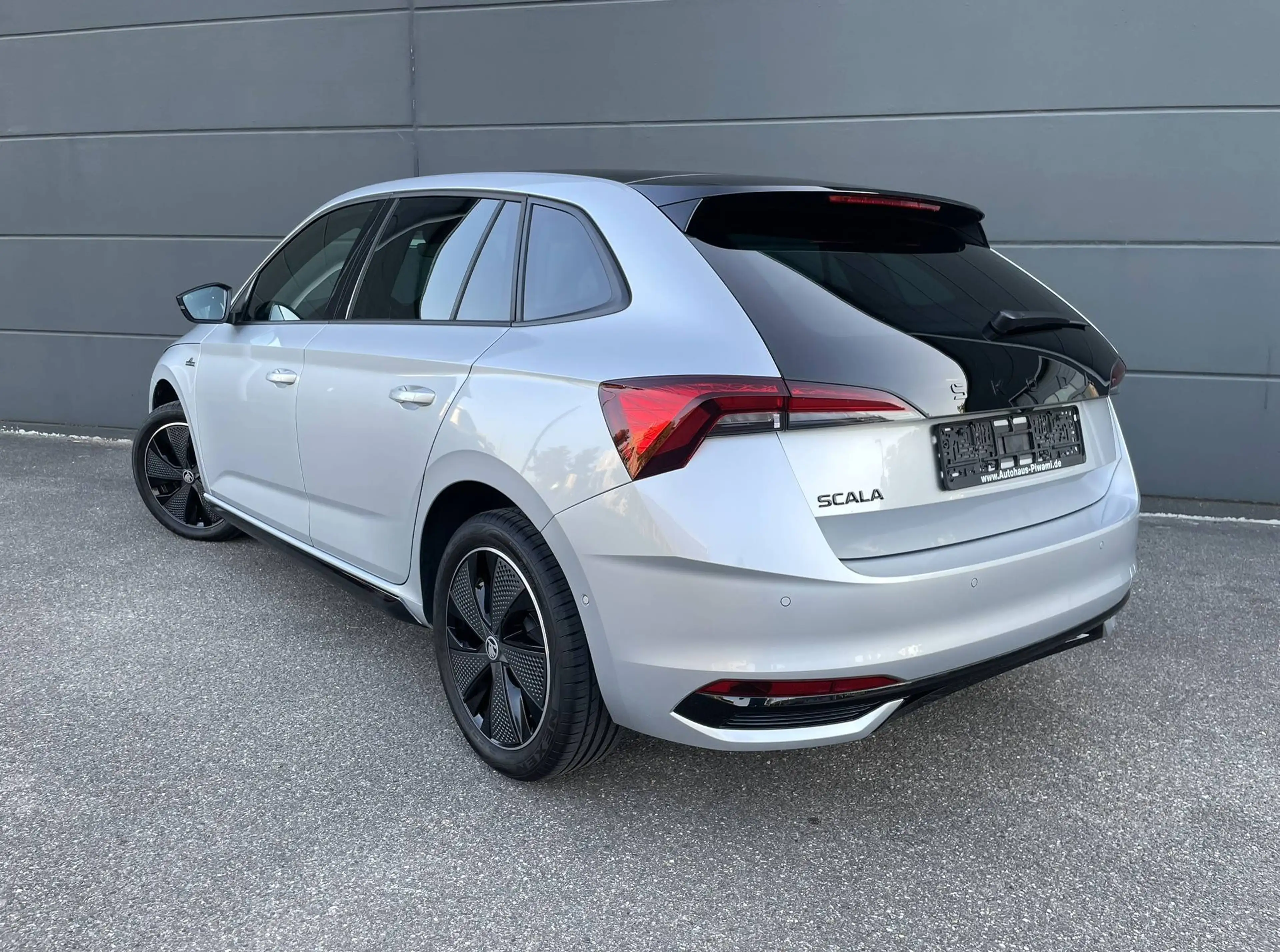 Skoda Scala 1.5 TSI DSG Monte Carlo Panoramadach Virtual Cockpit Kessy — photo 5