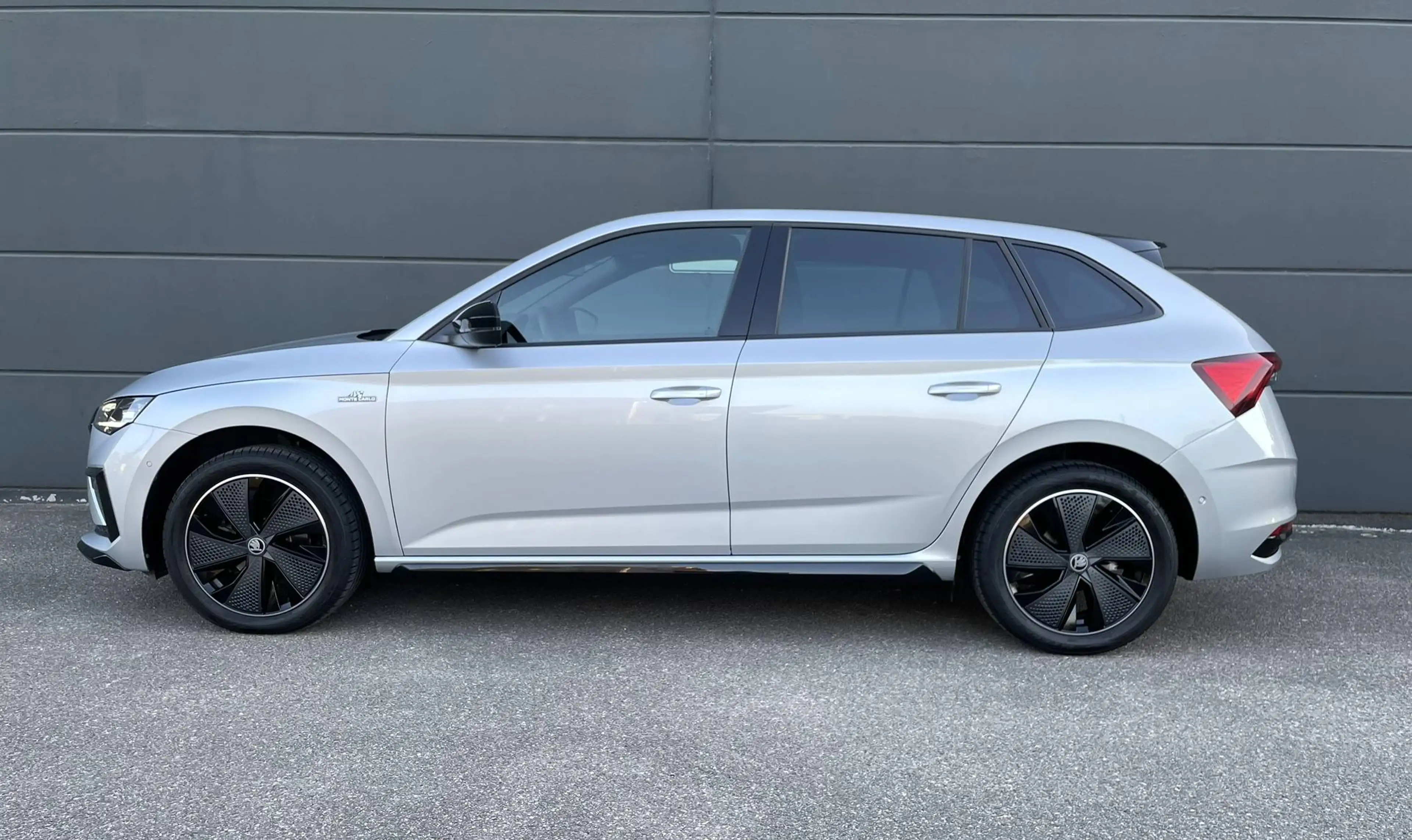 Skoda Scala 1.5 TSI DSG Monte Carlo Panoramadach Virtual Cockpit Kessy — photo 4