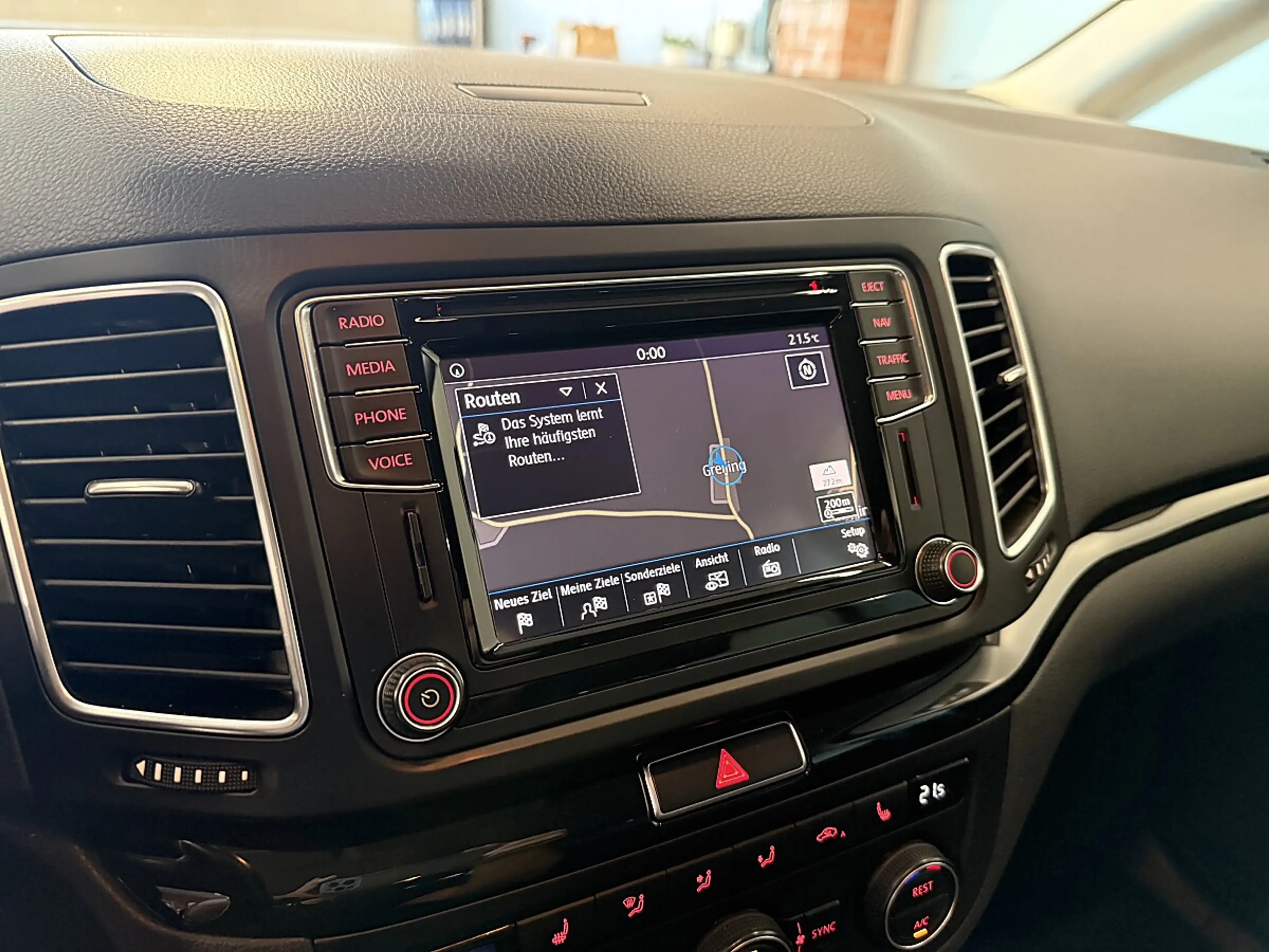 SEAT Alhambra 2.0 TDI Executive — photo 14