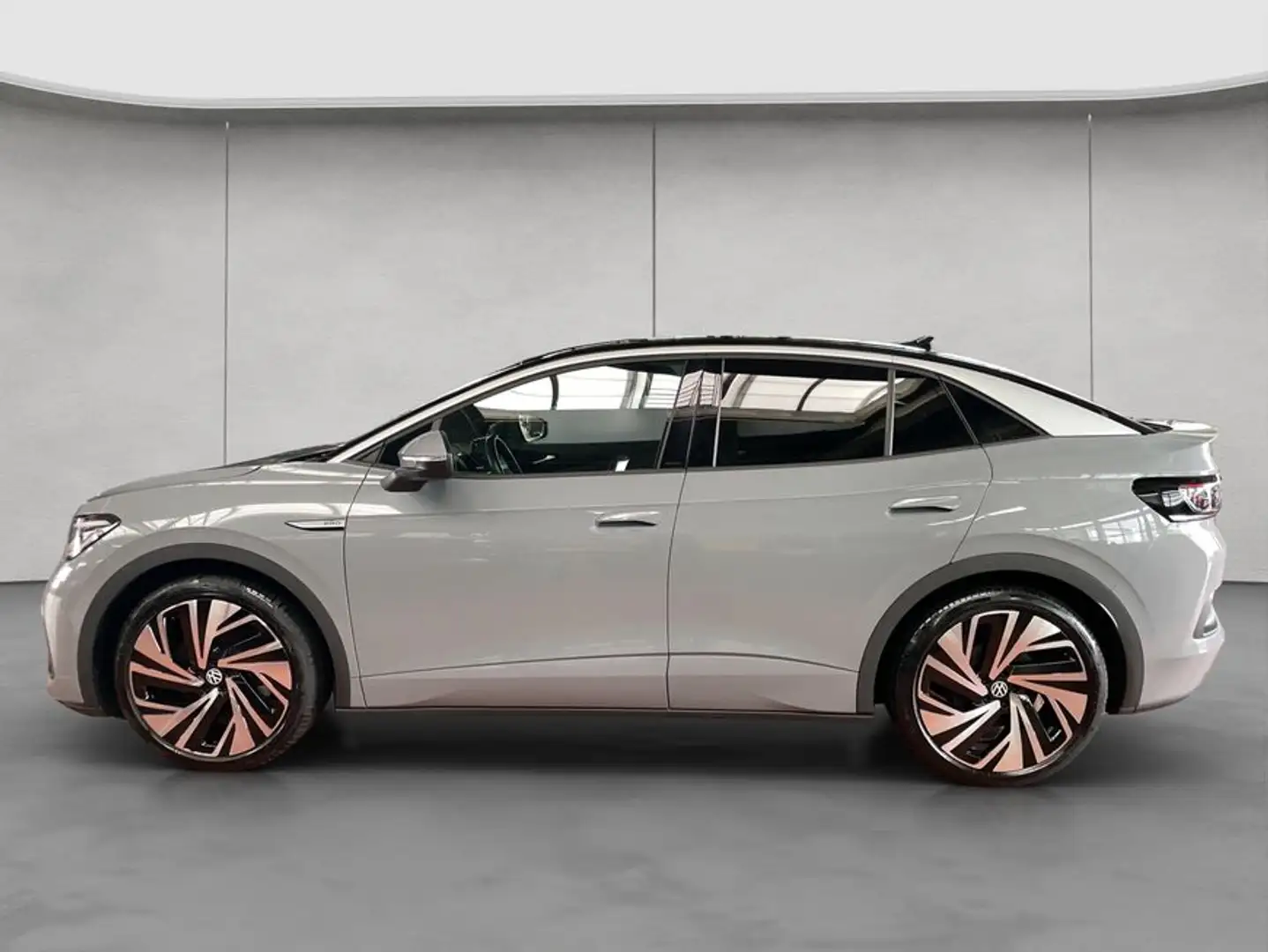Volkswagen ID.5 Pro Performance Sportpaket AHK Grau - 2