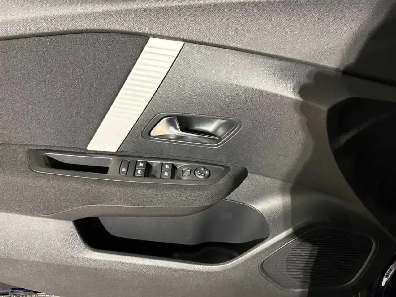Citroen C4 2026 — фото 10