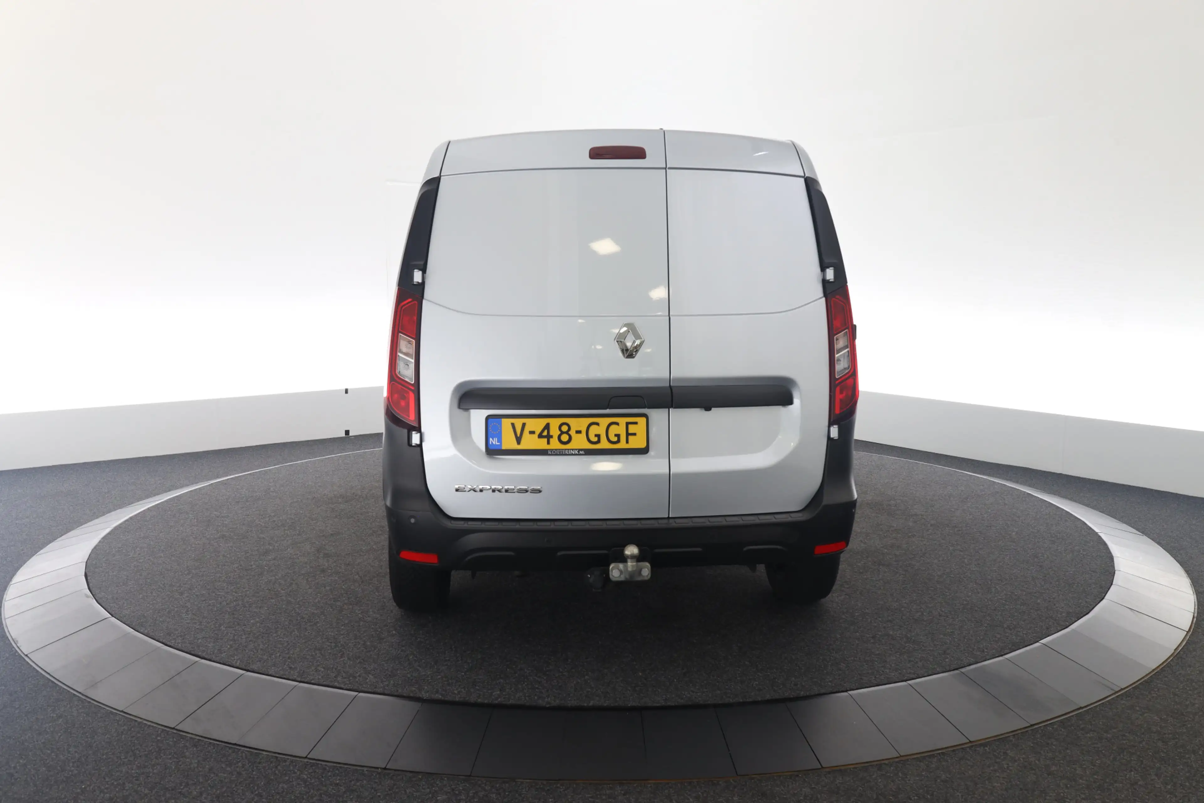 Renault Express 1.5 dCi 75 Comfort — photo 9