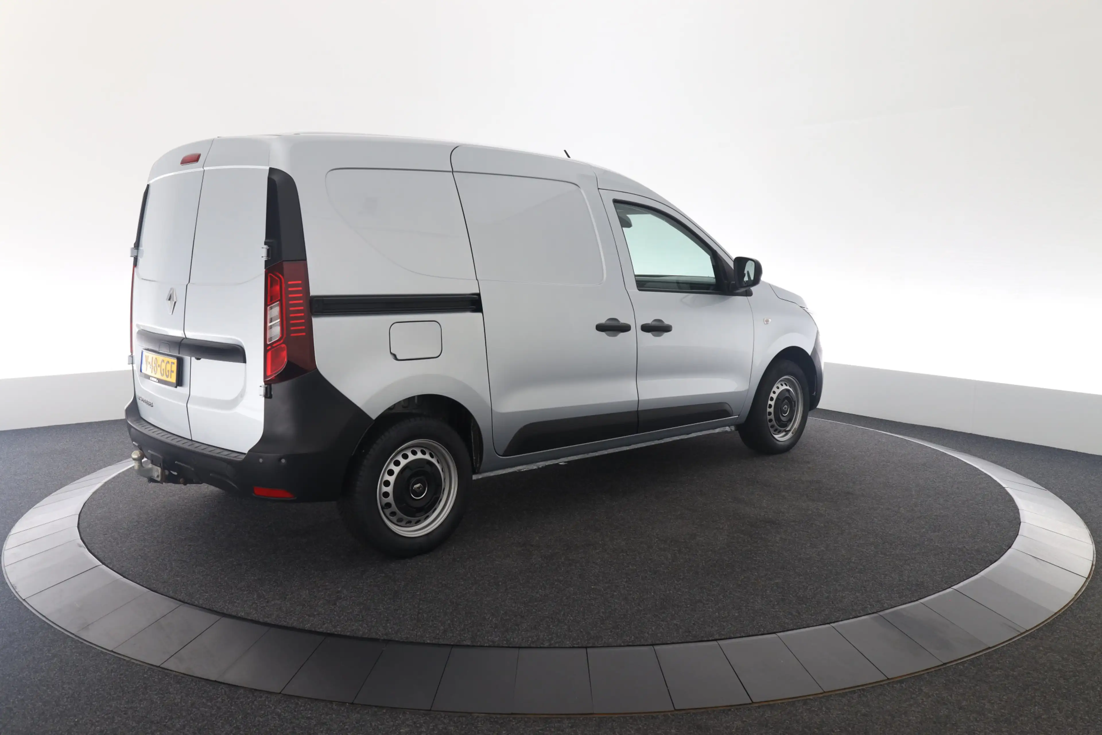 Renault Express 1.5 dCi 75 Comfort — photo 2