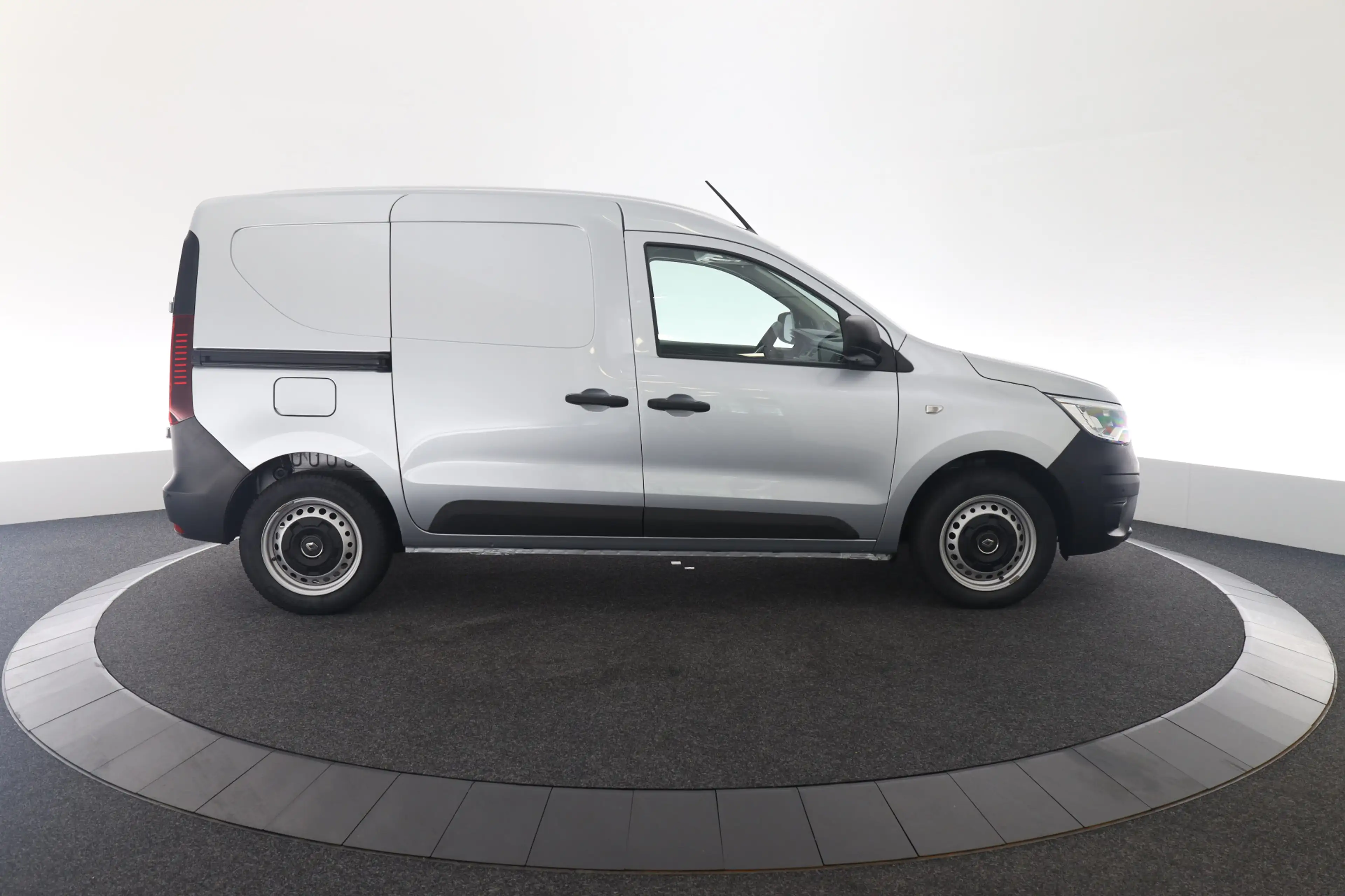 Renault Express 1.5 dCi 75 Comfort — photo 3