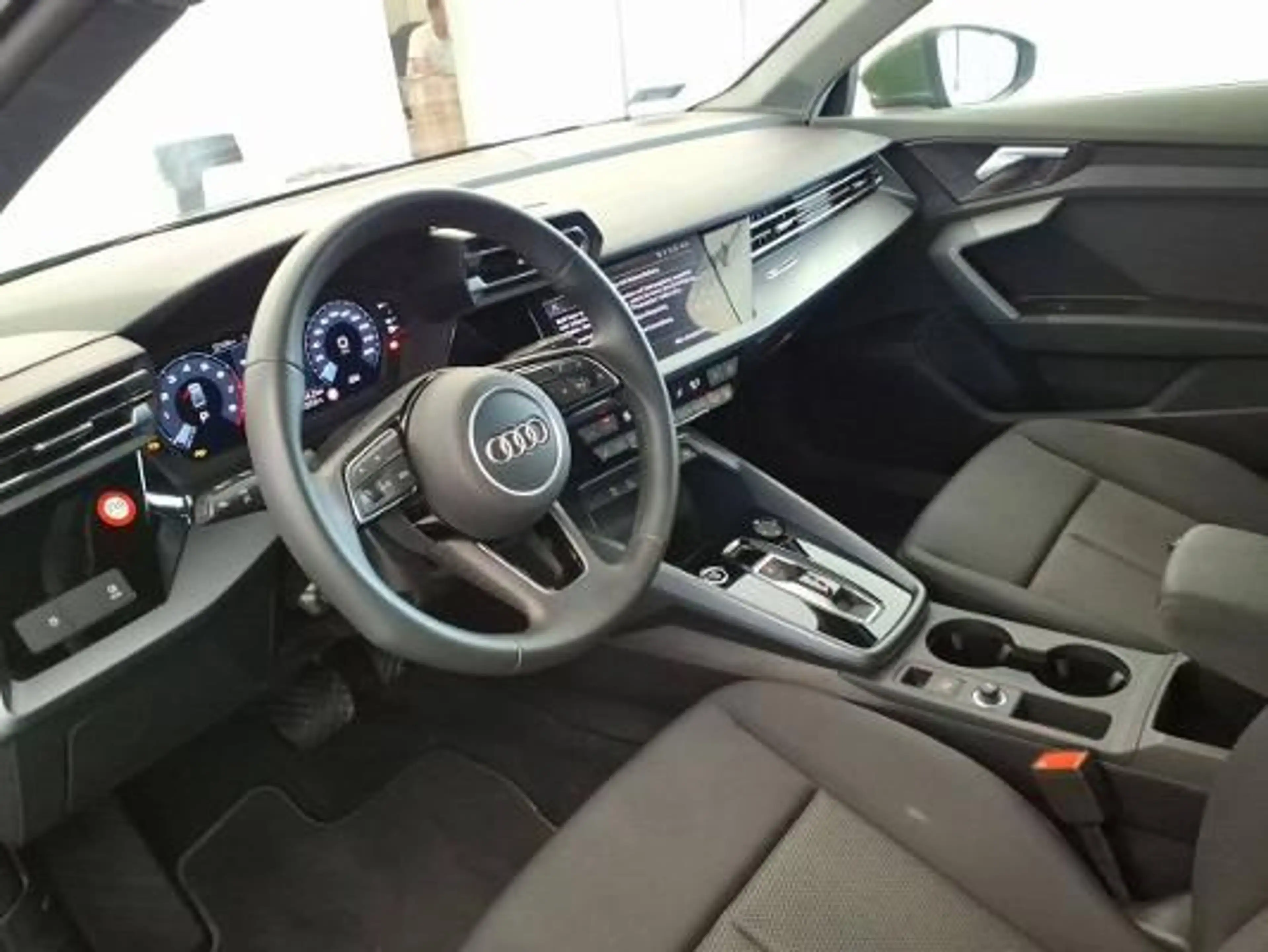 Audi A3 advanced 35 TFSI 110(1 — photo 4