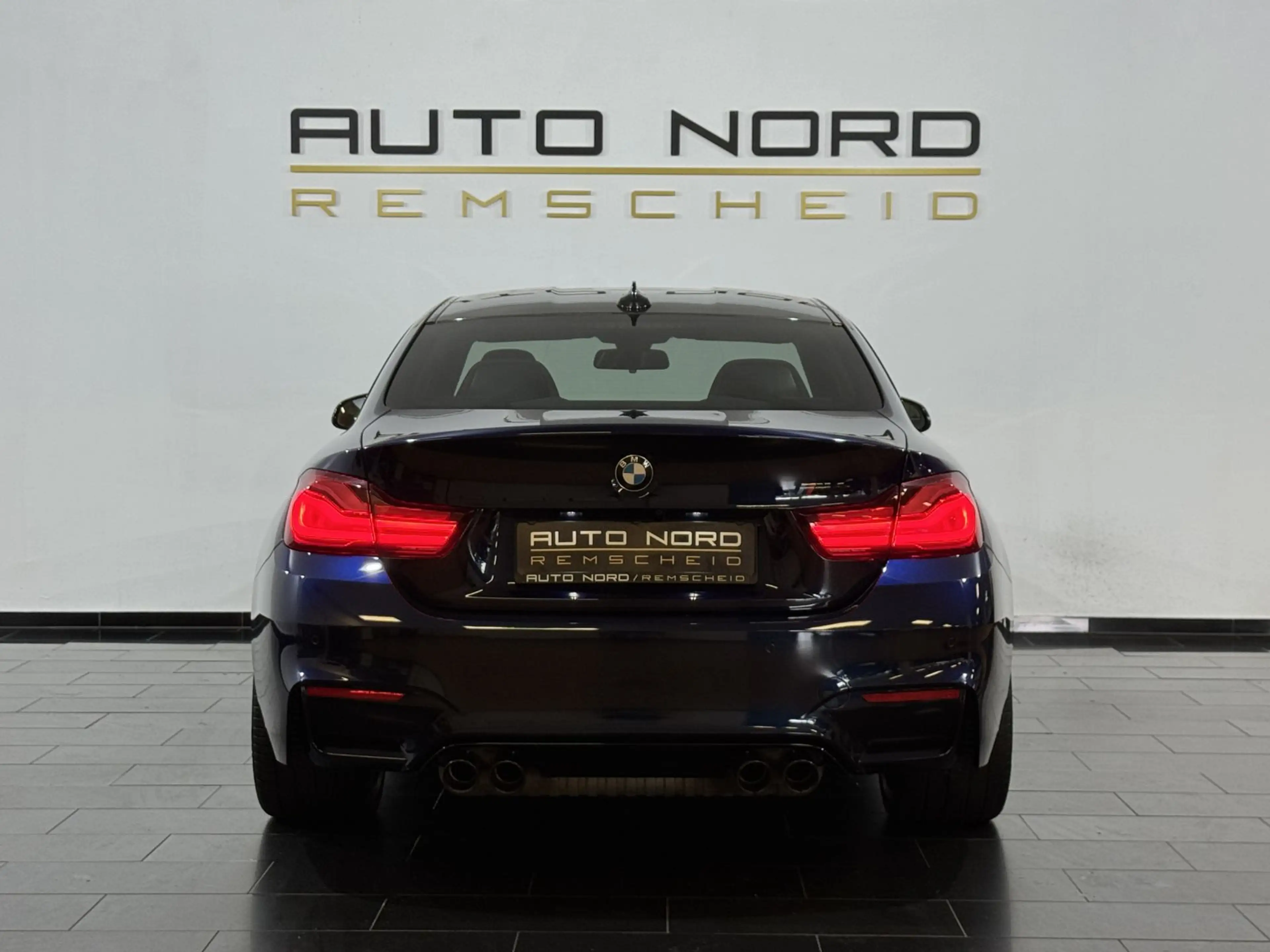 BMW M4 Competition M-Town*Head-UP*Carbon*H&K*Leder* — photo 9