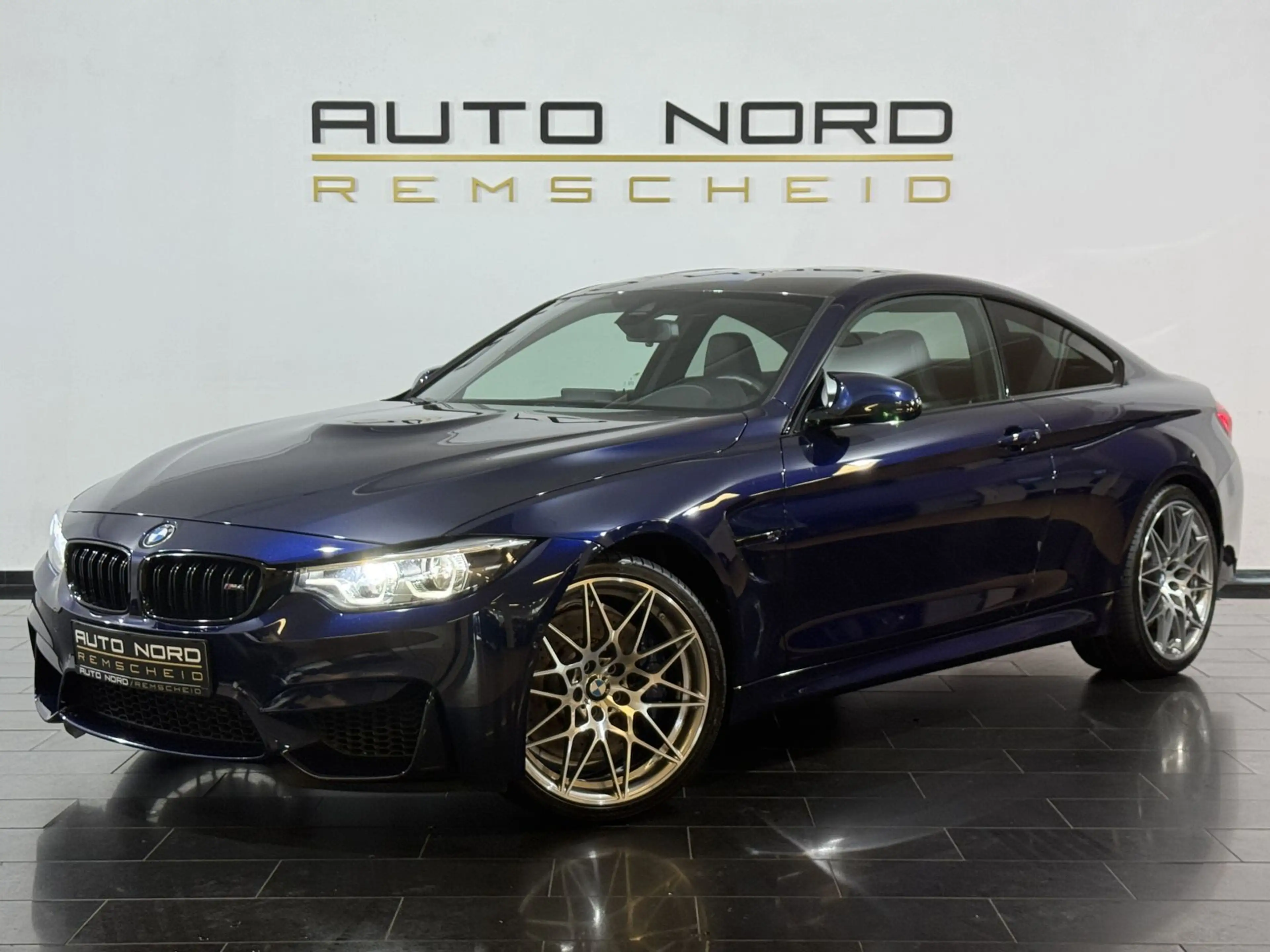 BMW M4 Competition M-Town*Head-UP*Carbon*H&K*Leder*
