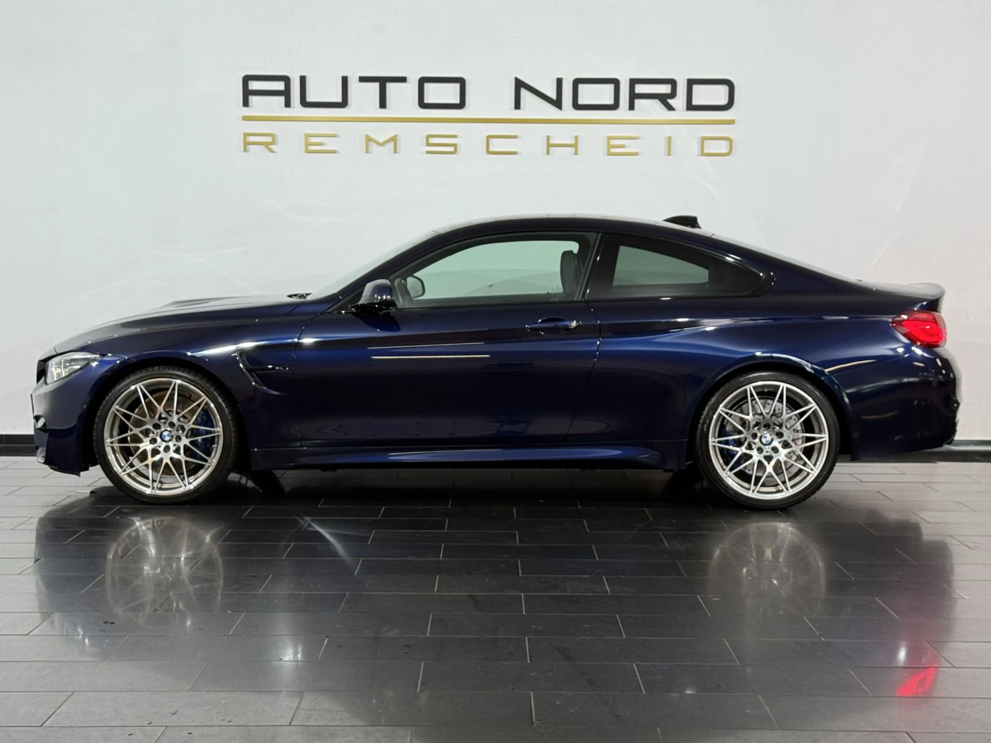 BMW M4 Competition M-Town*Head-UP*Carbon*H&K*Leder* — photo 12