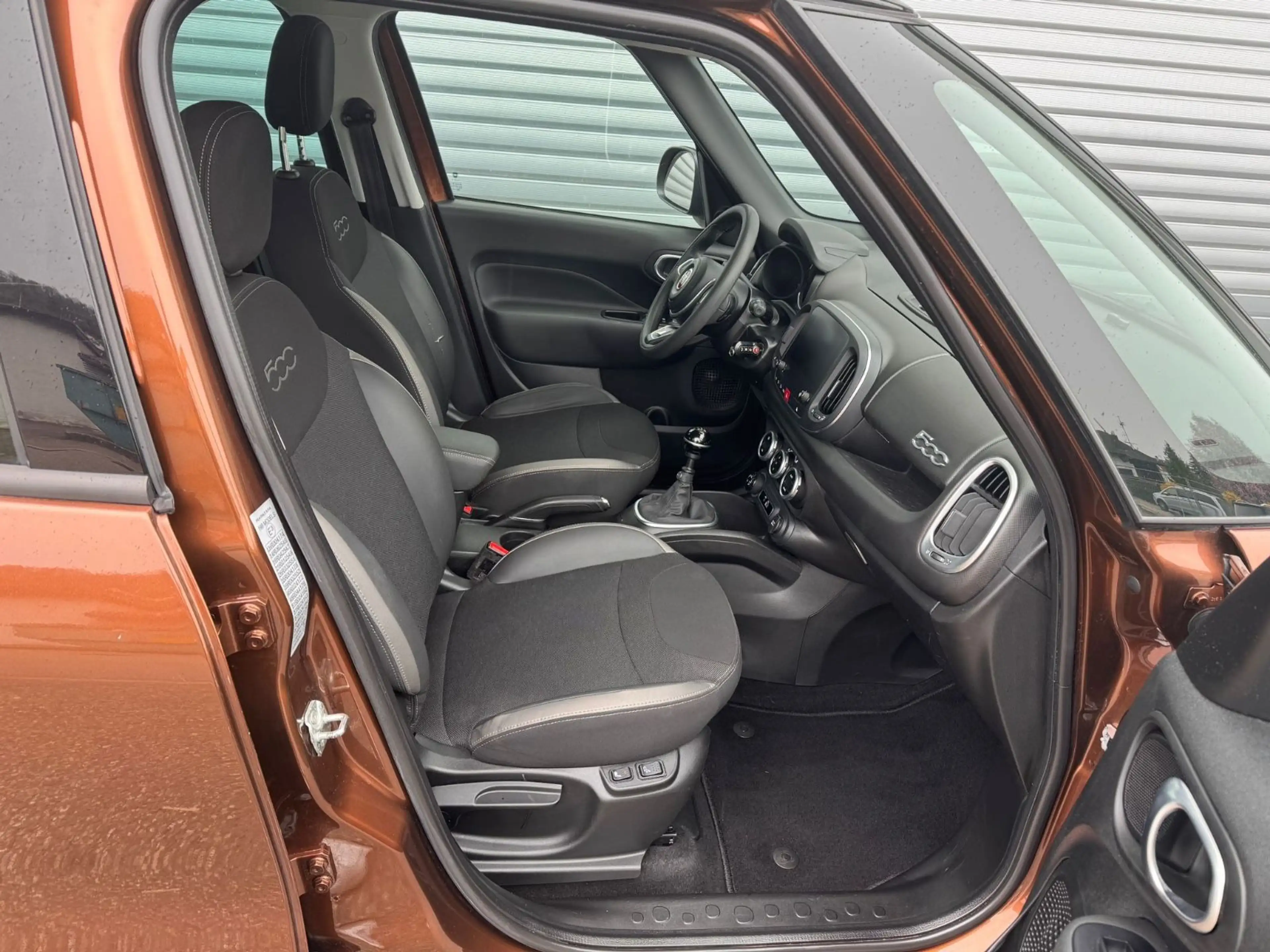Fiat 500L Cross Navi* Kamera* — photo 11