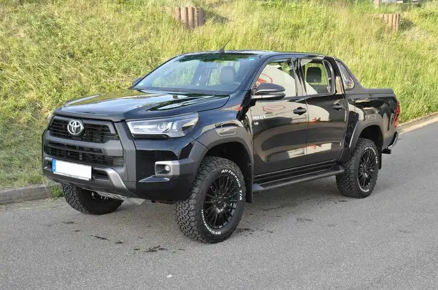 Toyota Hilux 4.0 V6 Double Cab NESTLE OFFROAD