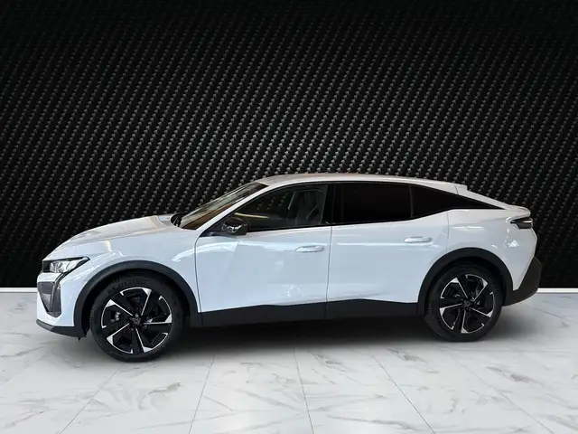 Peugeot 408 view 2