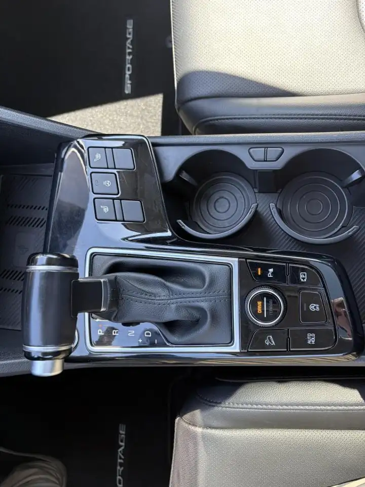 Kia Sportage снимка Kia Sportage