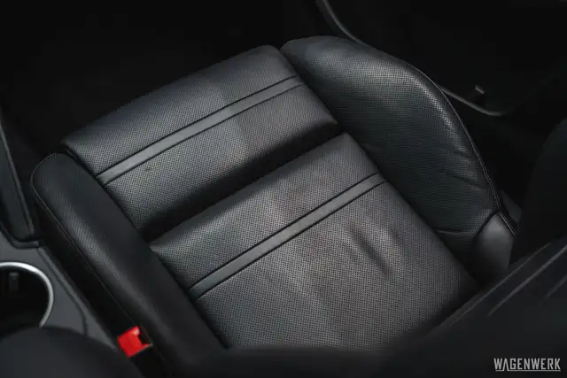 Porsche Cayenne S III Aut. SPORTDESIGN LUFT AHV GLASDACH NIGHTVIS Ansicht 42