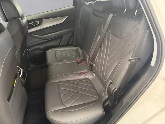 DR Automobiles DR7.0 view 13