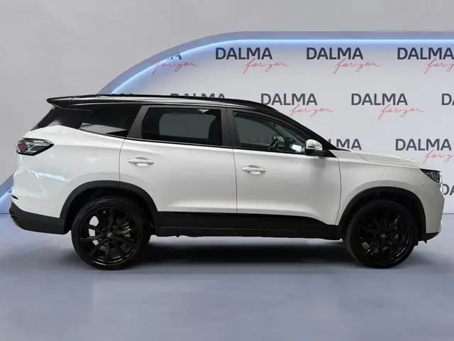 DR Automobiles DR7.0 view 6