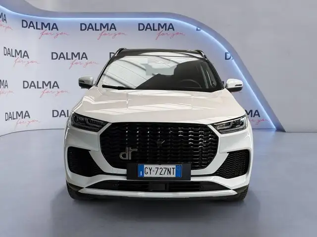 DR Automobiles DR7.0 view 8