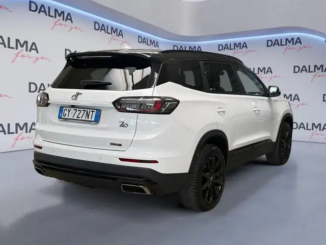 DR Automobiles DR7.0 view 5