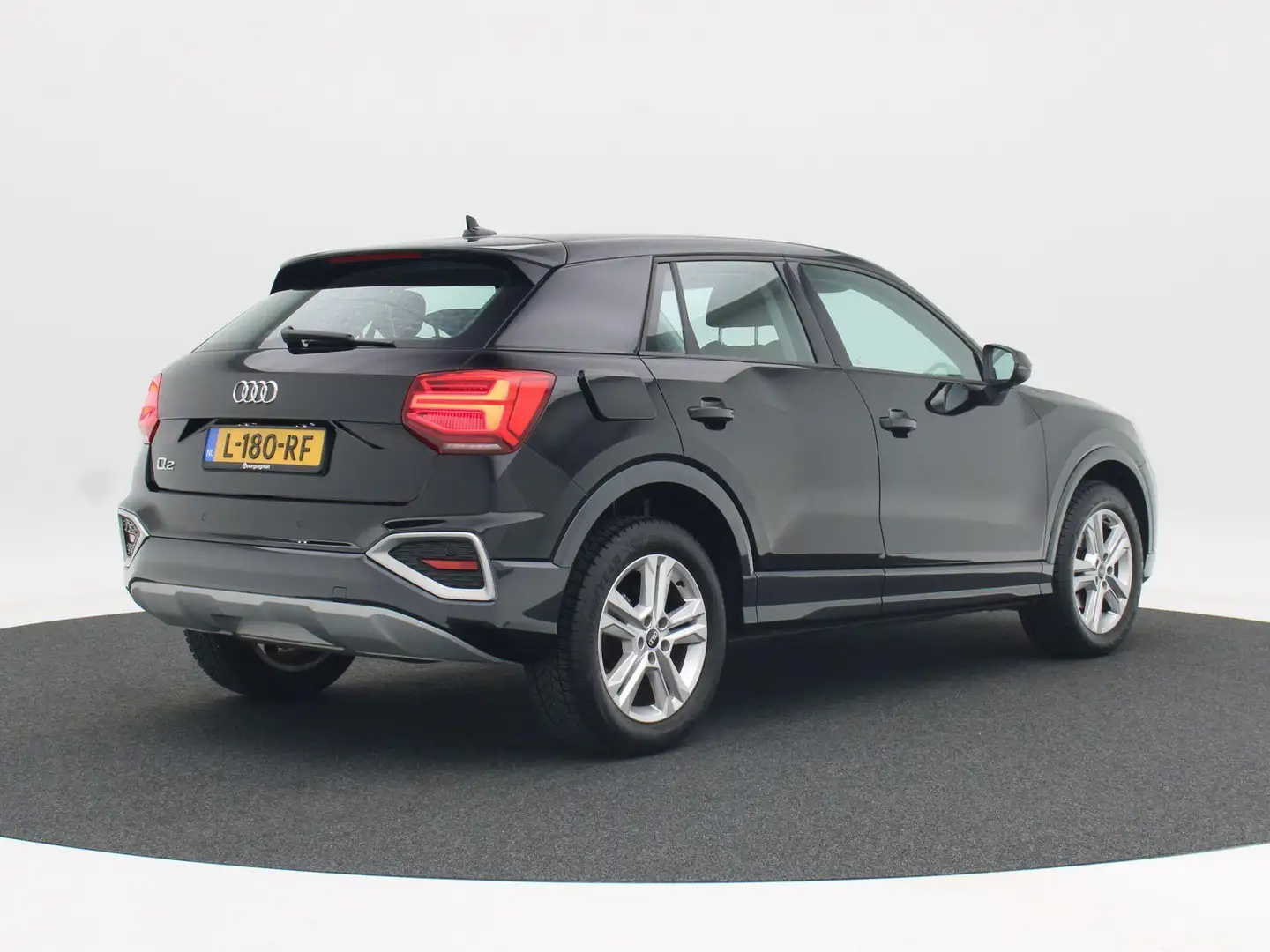 Audi Q2 35 TFSi 150 Pk Automaat Advanced edition | Carplay Noir - 2