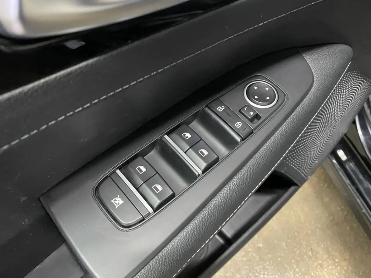 Kia Forte снимка Kia Forte