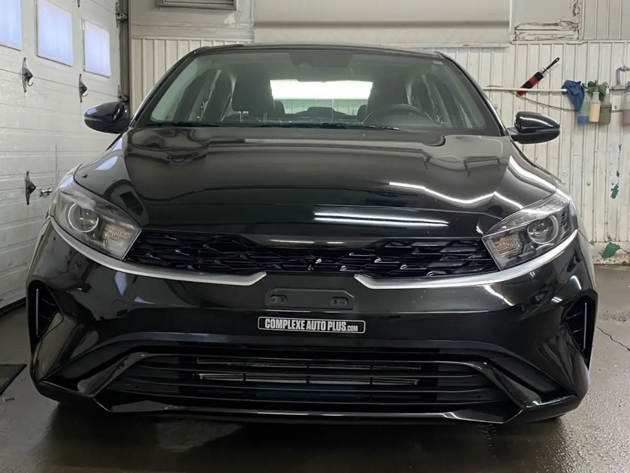Kia Forte снимка Kia Forte