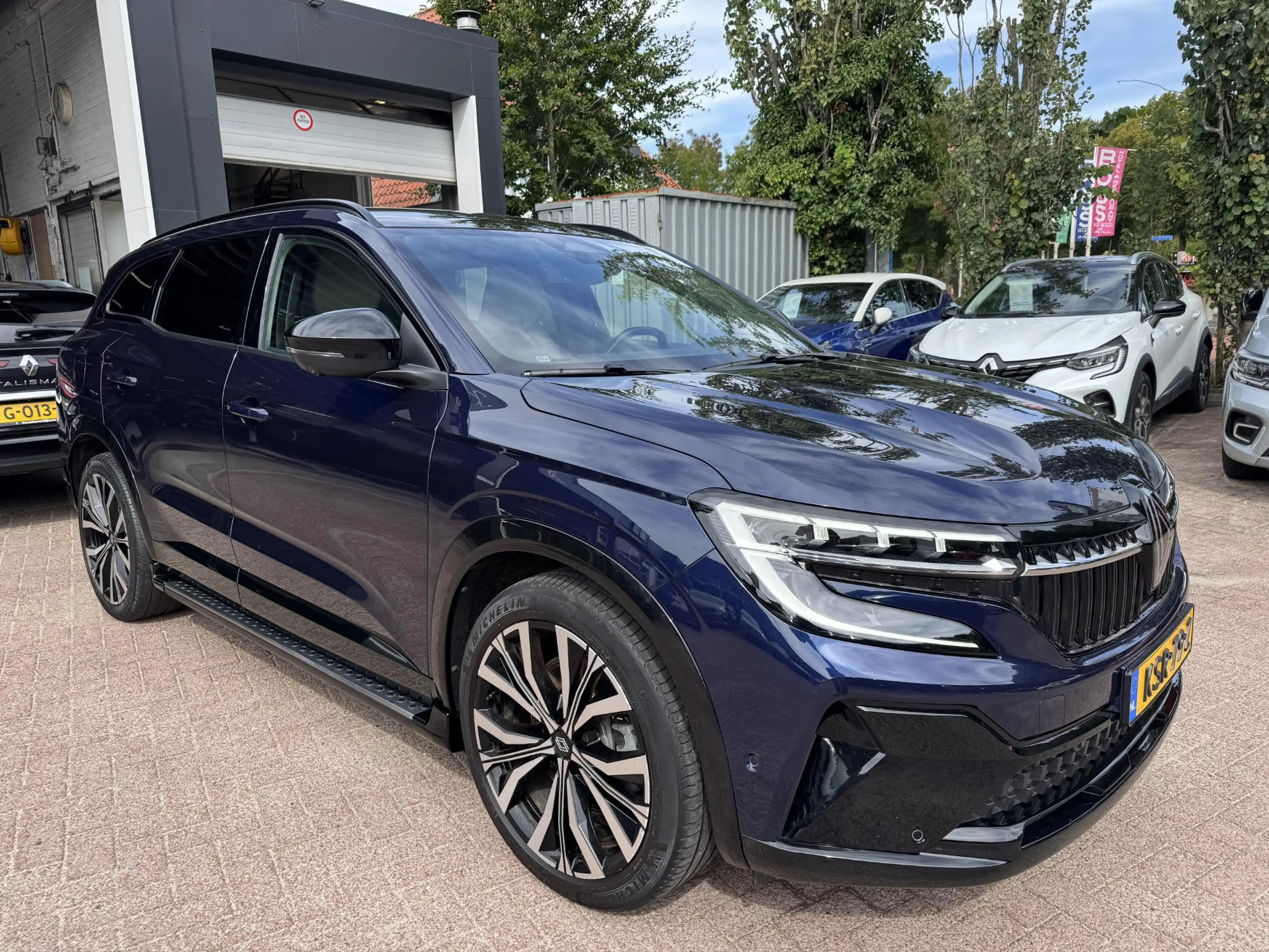 Renault Espace E-Tech full hybrid 200 iconic 5P+Panodak!! — photo 3