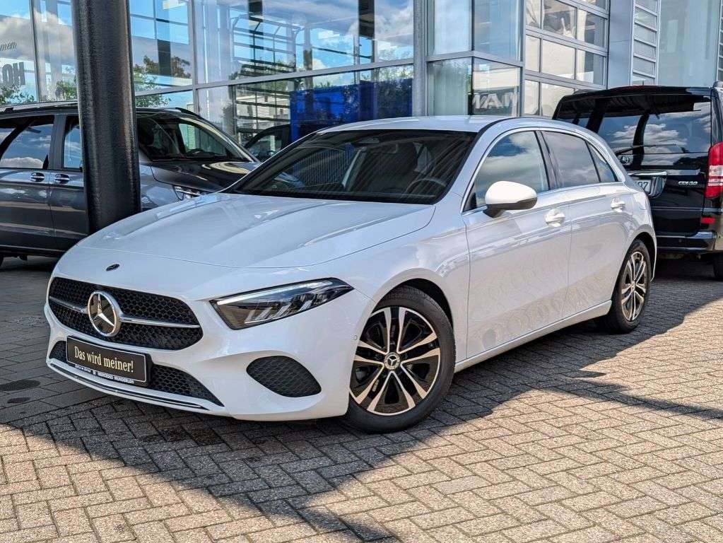 Mercedes-Benz A 180