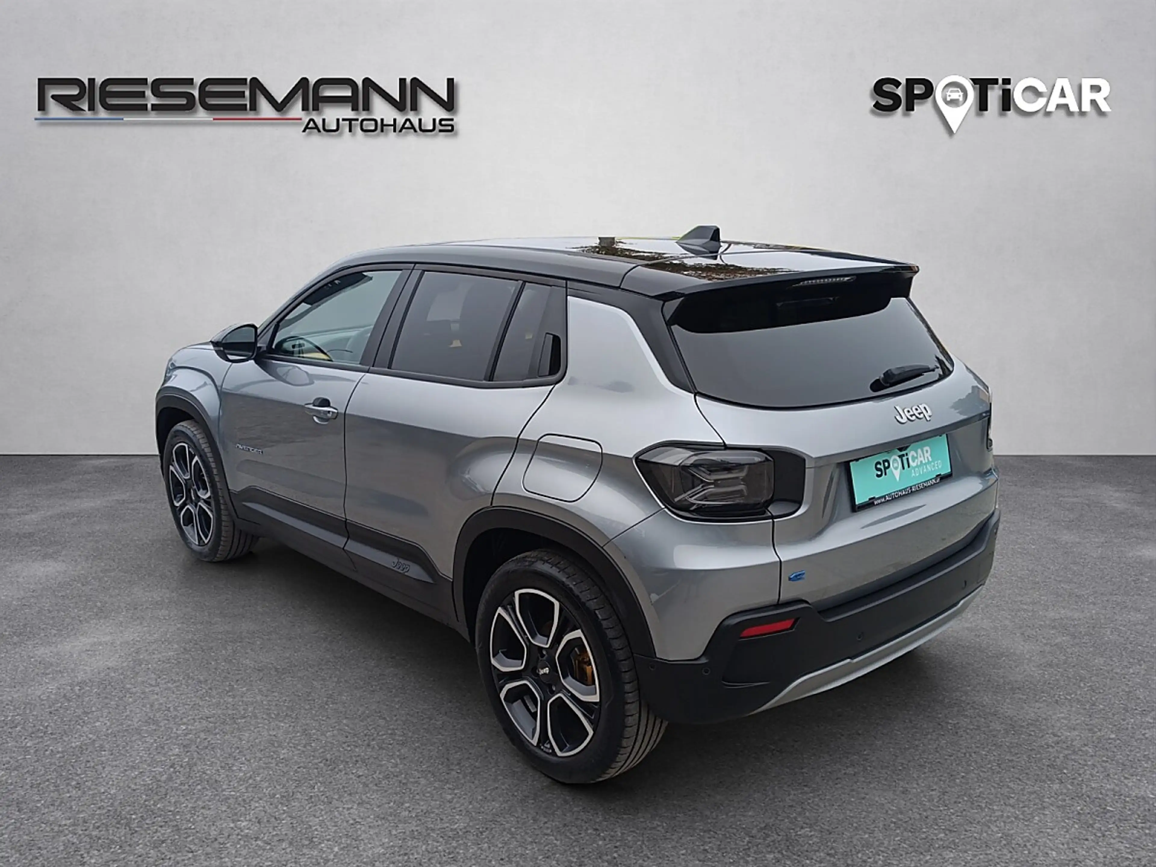 Jeep Avenger BEV 54kWh Summit — photo 8