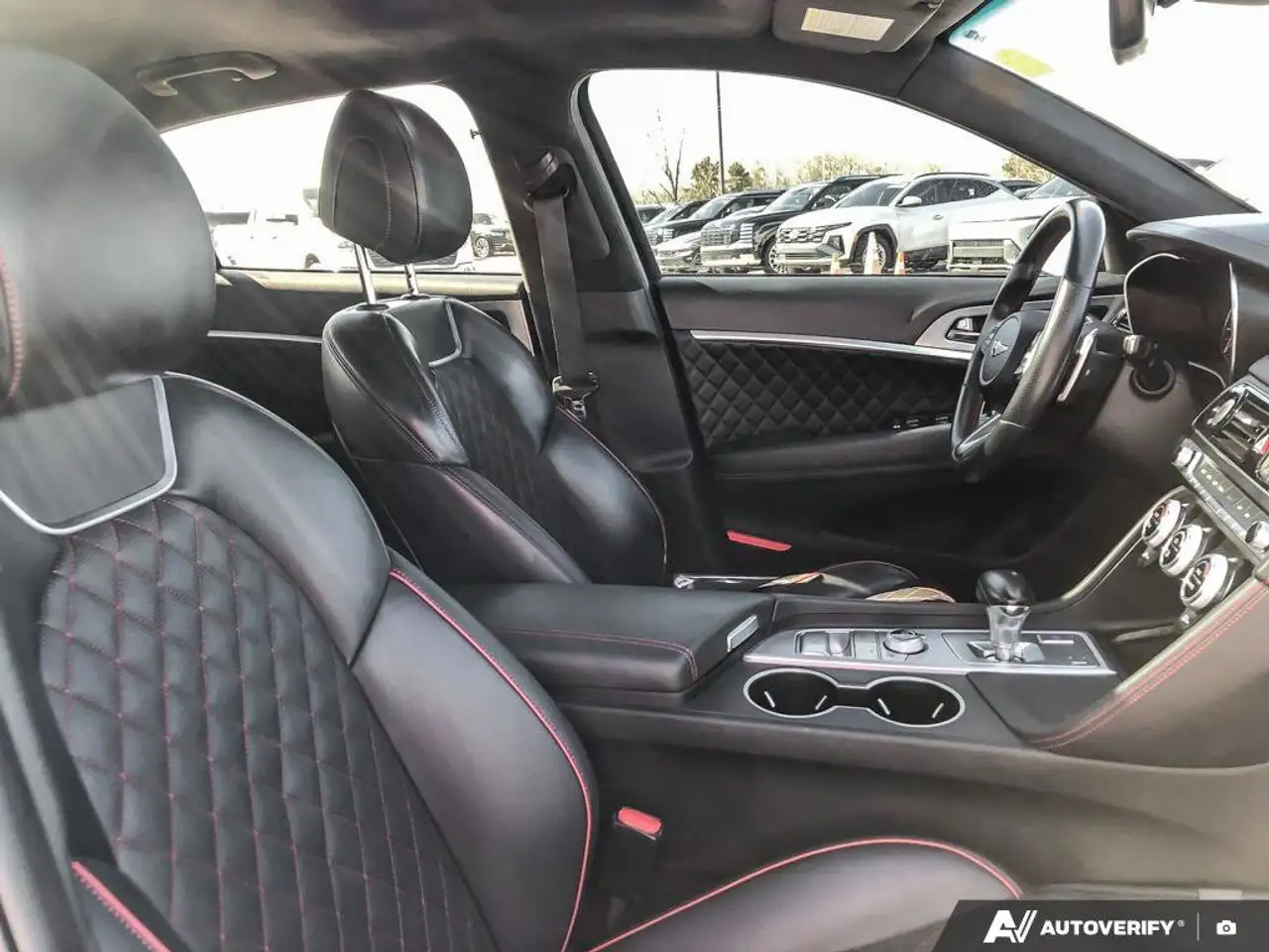 Genesis G70 снимка Genesis G70