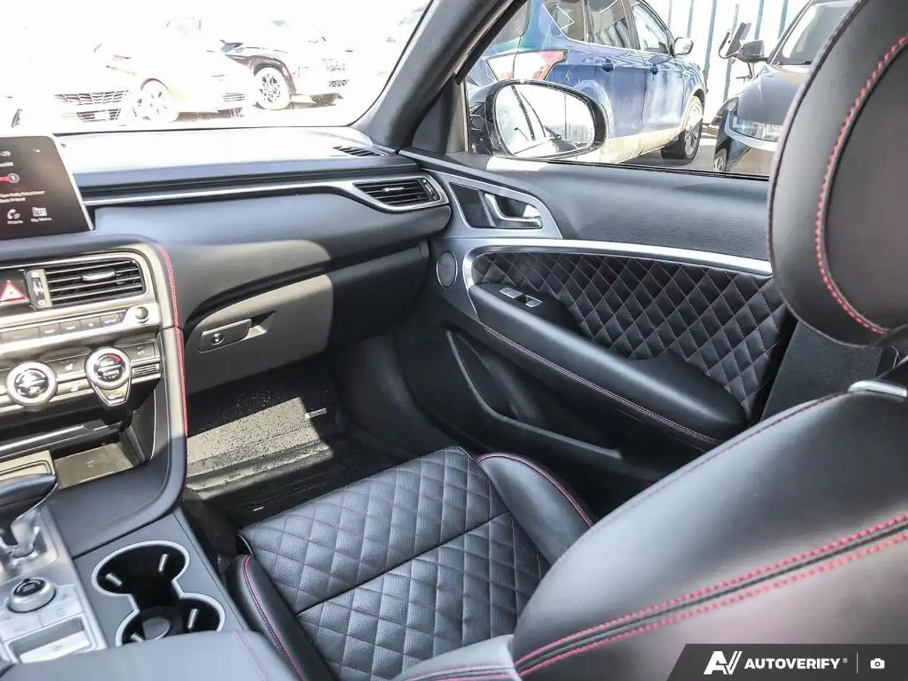 Genesis G70 снимка Genesis G70
