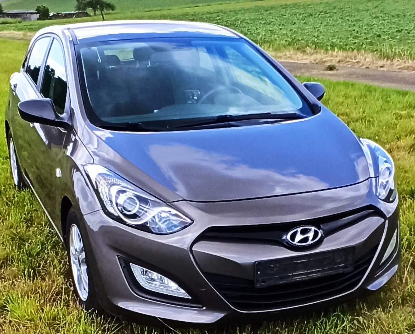 Hyundai i30 1.6 CRDi Style Bronze - 2