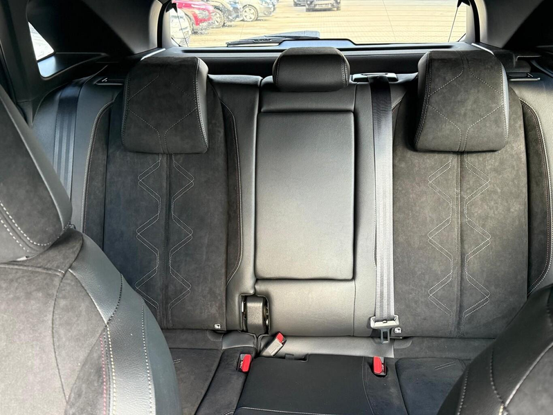 DS Automobiles DS 7 Pallas Pano elSitze LED Nav Keyl Kam SHZ 2xPDC ... — photo 12