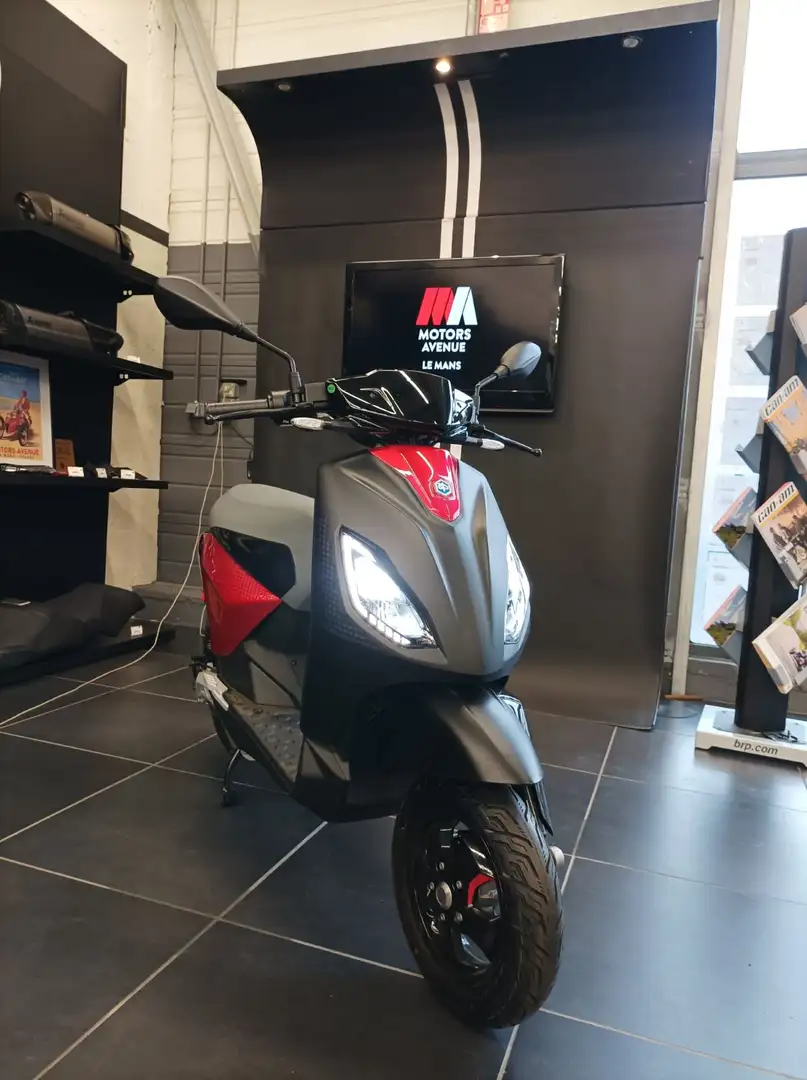 Piaggio Schwarz - 1