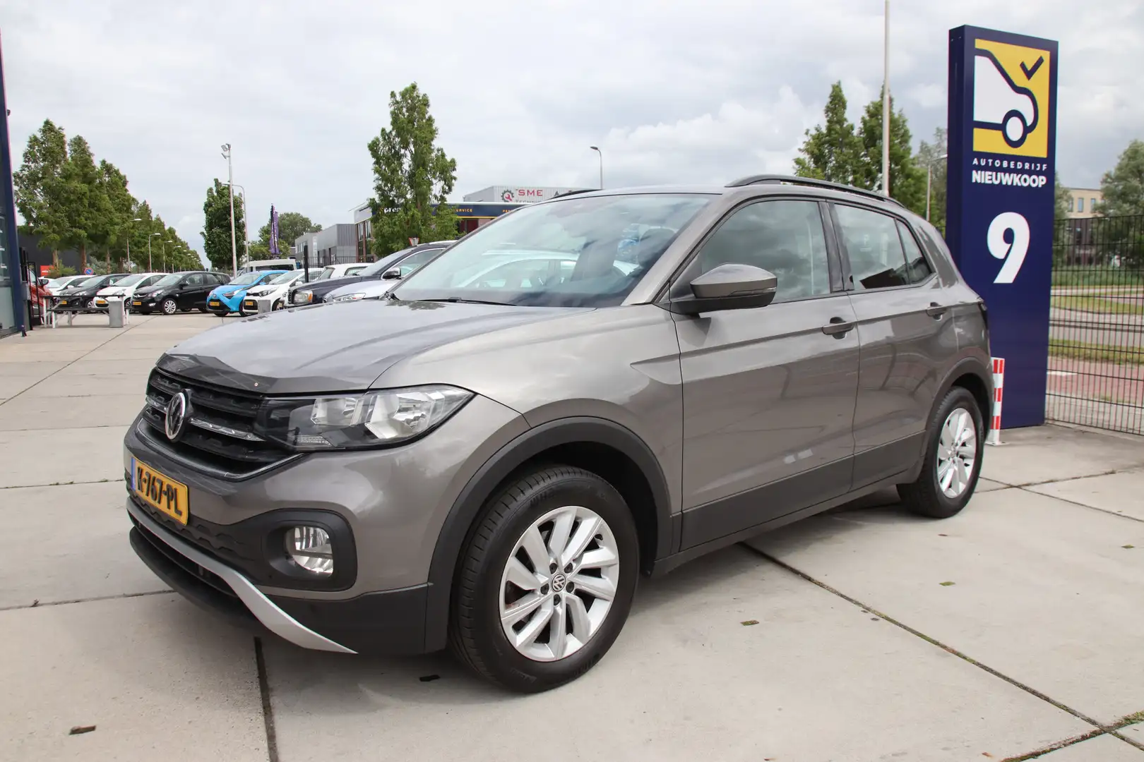 Volkswagen T-Cross 1.0 TSI Life ACC, Blindspot, Carplay, stoelvw, BOM Grijs - 1