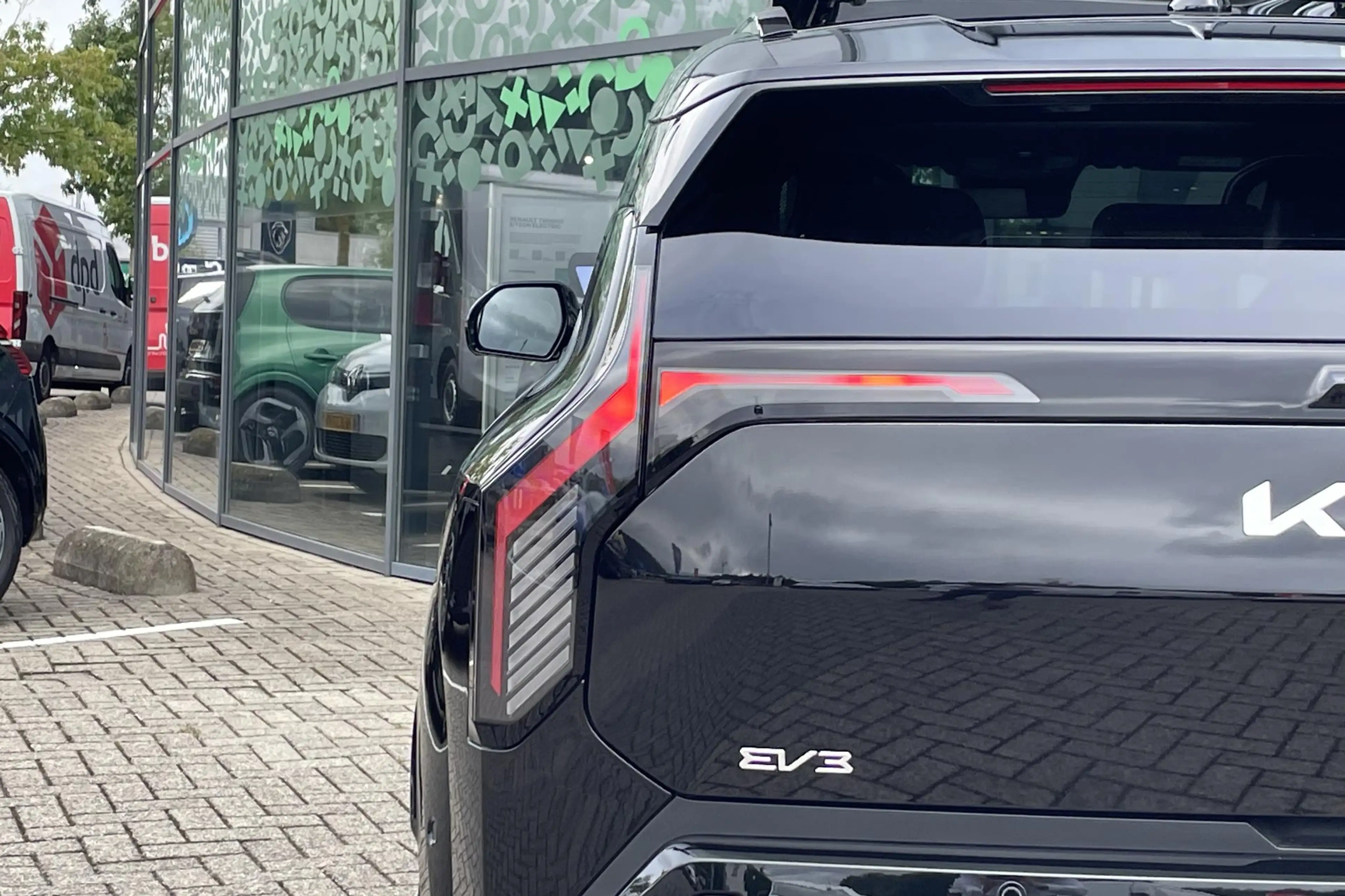 Kia EV3 GT-PlusLine 81.4 kWh | 360 camera | Schuif/kanteld — photo 5