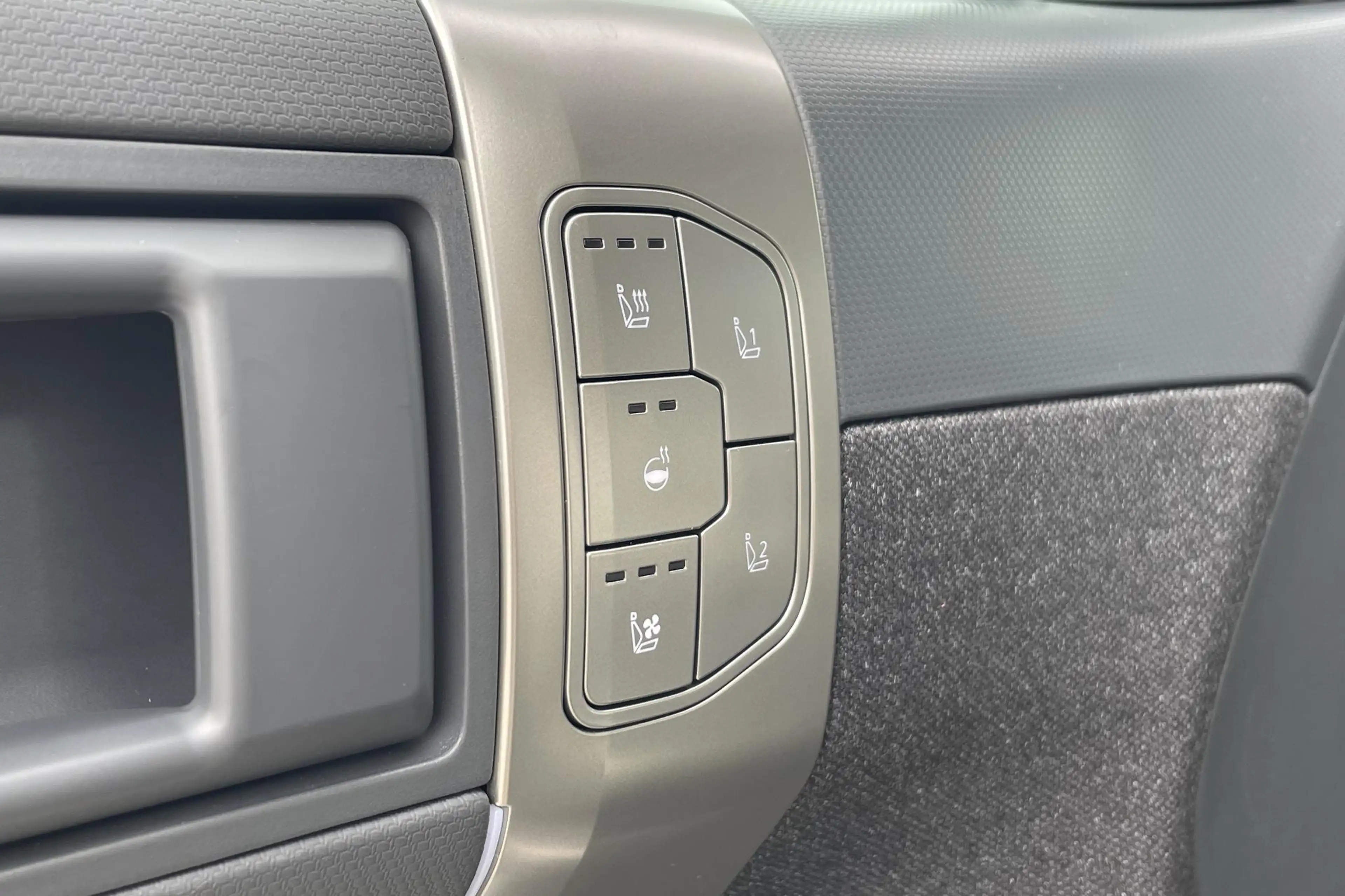 Kia EV3 GT-PlusLine 81.4 kWh | 360 camera | Schuif/kanteld — photo 13