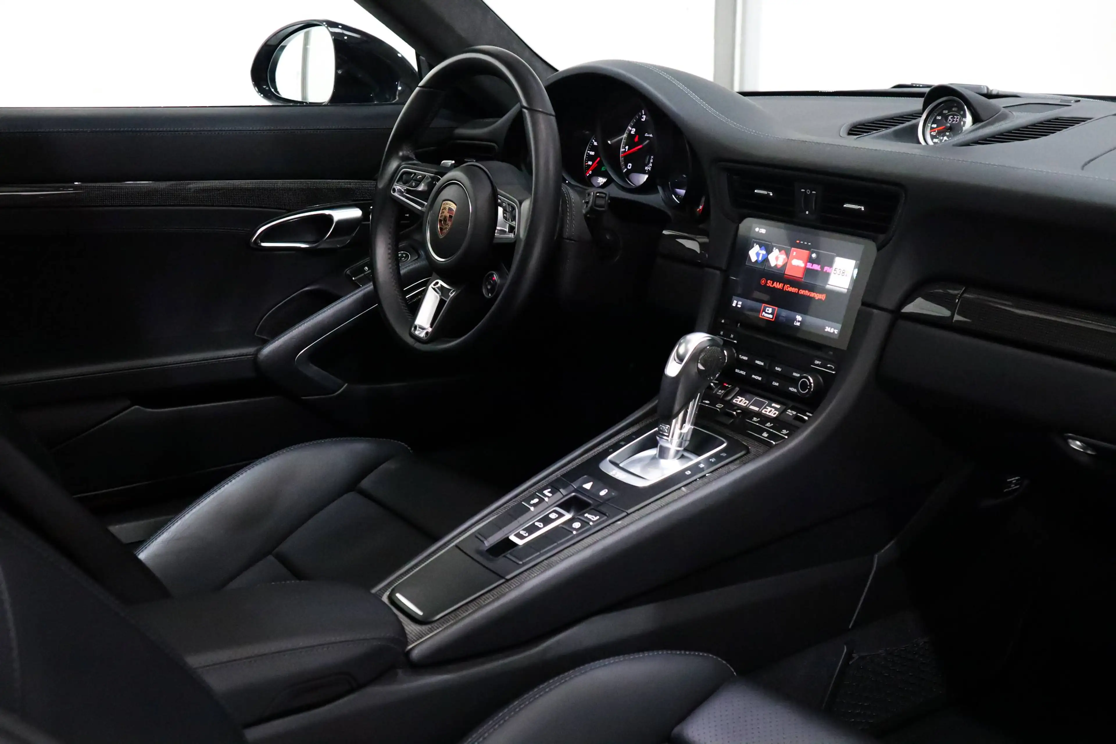 Porsche 991 Turbo S / High spec / — photo 8