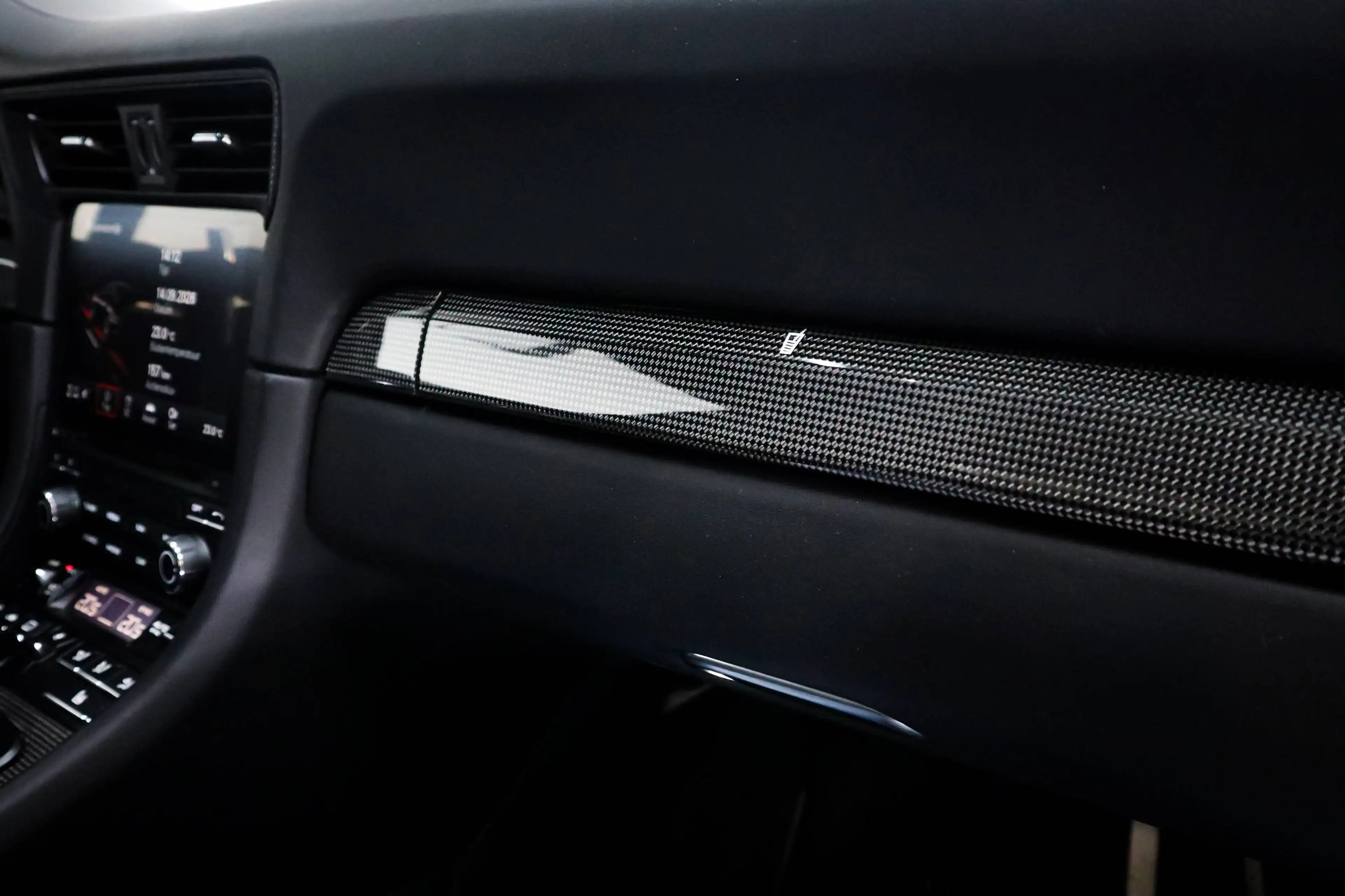 Porsche 991 Turbo S / High spec / — photo 14