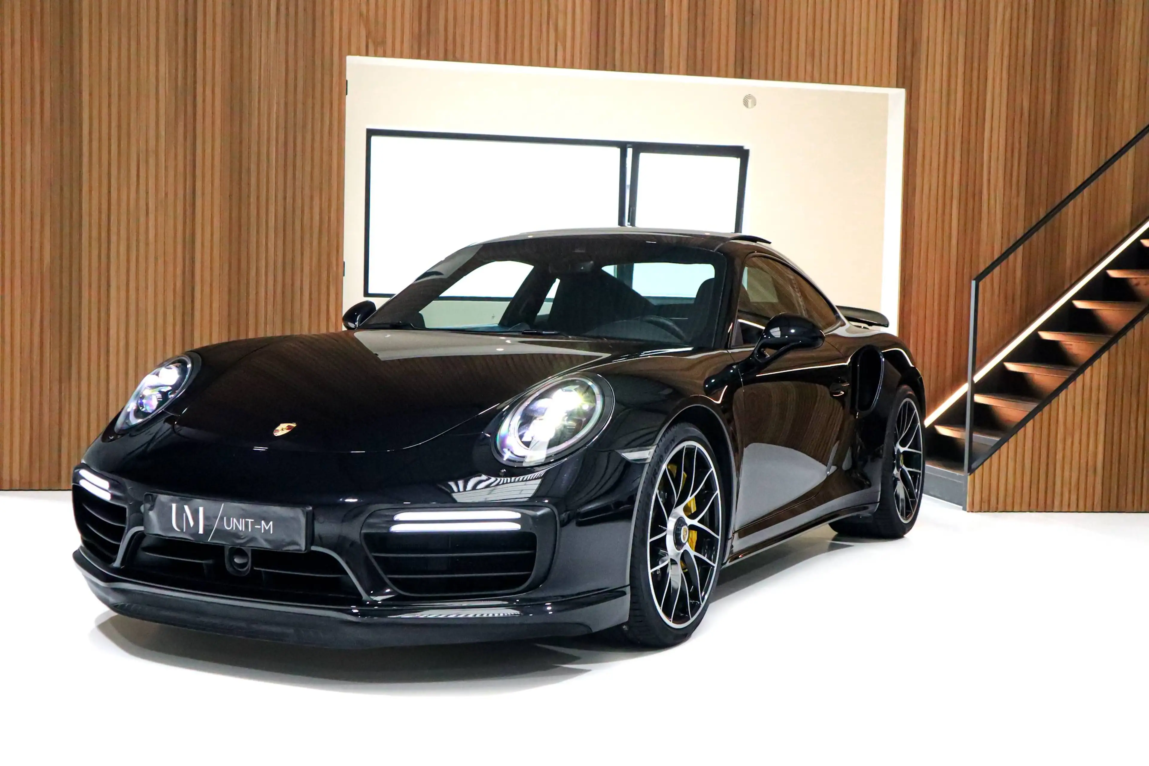 Porsche 991 Turbo S / High spec / — photo 2