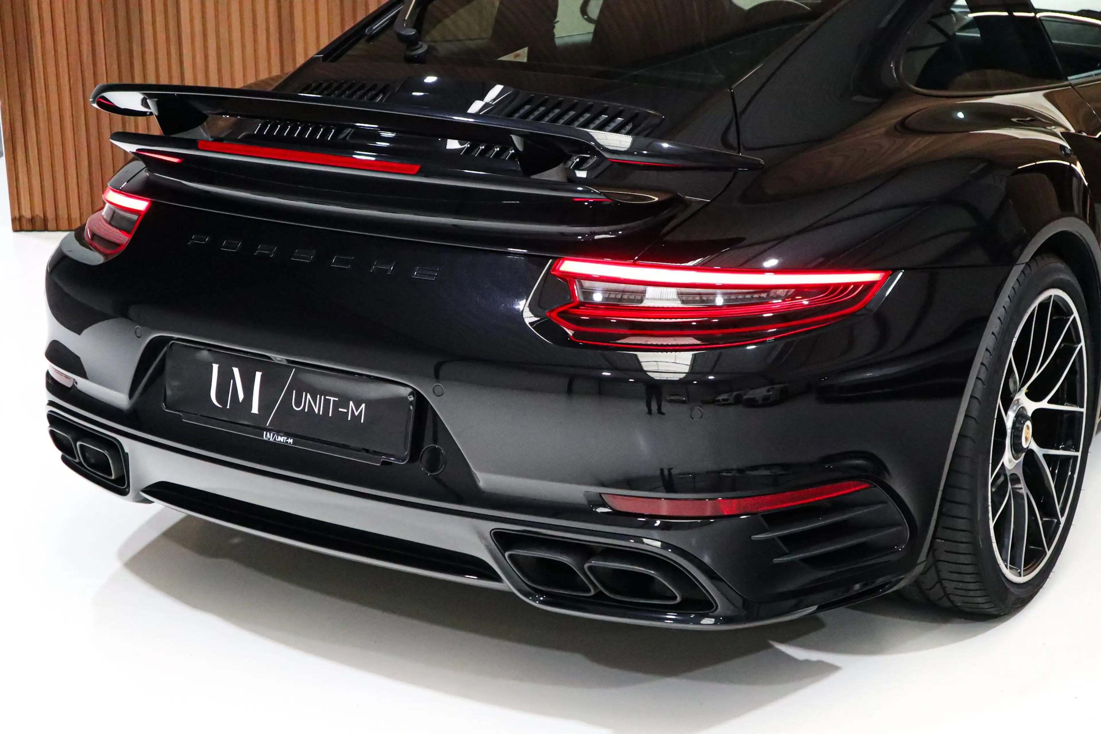 Porsche 991 Turbo S / High spec / — photo 3