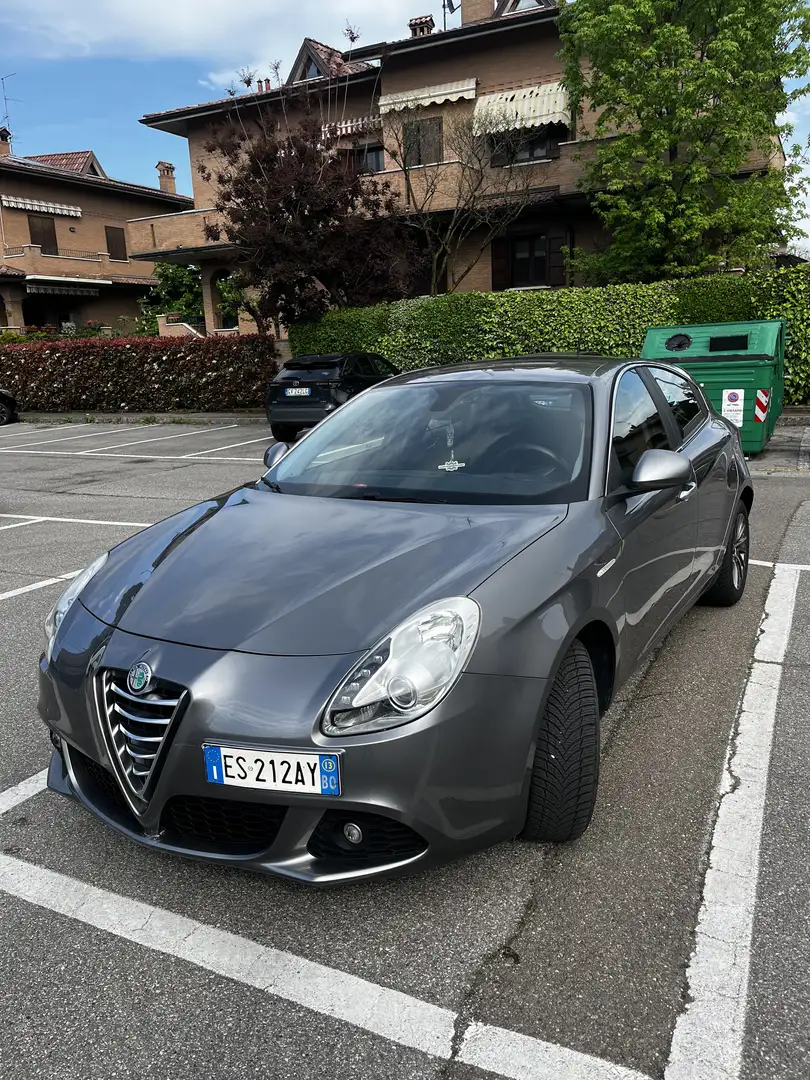 Alfa Romeo Giulietta 1.4 t. Distinctive Gpl 120cv - 1