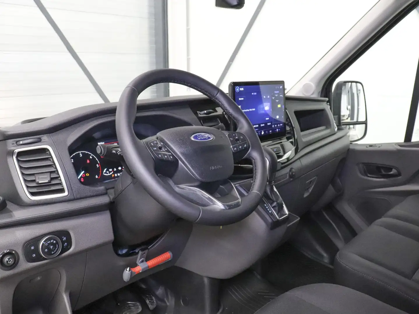 Ford Transit 130pk L2H2 Automaat Trekhaak Airco 360°Camera DAB+ Noir - 2