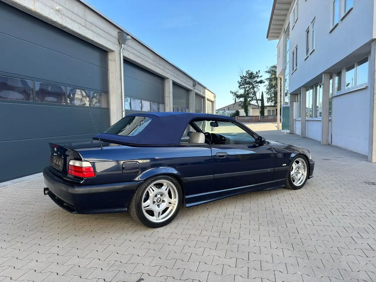 BMW 320 i M Paket Ab Werk, foto 5